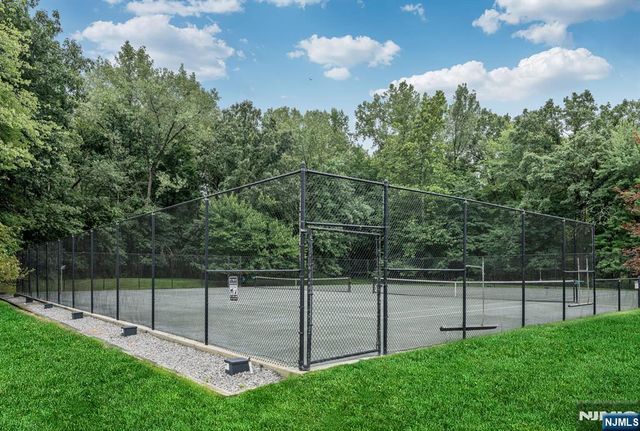 191 Yorktowne Court 191B, Twp Of Washington, NJ 07676