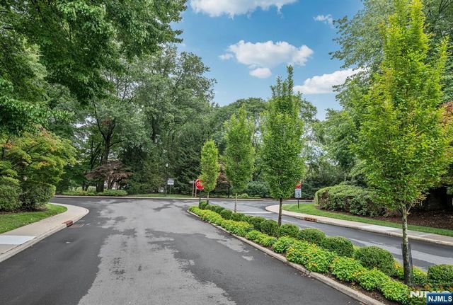 191 Yorktowne Court 191B, Twp Of Washington, NJ 07676