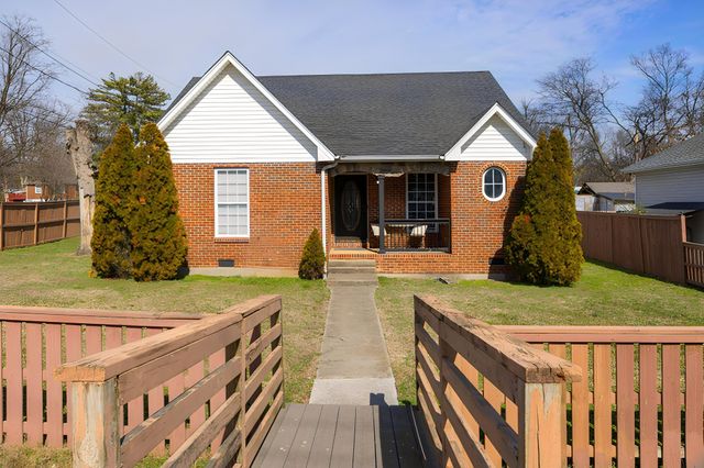 801 N DuPont Ave, N, Madison, TN 37115