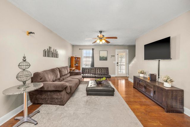 801 N DuPont Ave, N, Madison, TN 37115