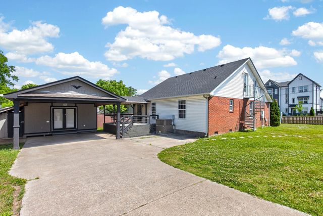 801 N DuPont Ave, N, Madison, TN 37115