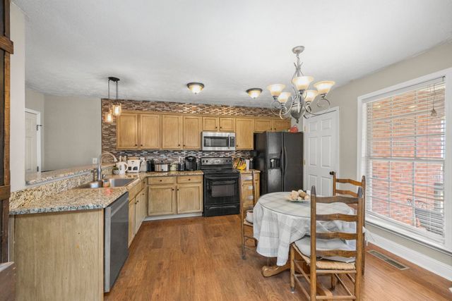 801 N DuPont Ave, N, Madison, TN 37115