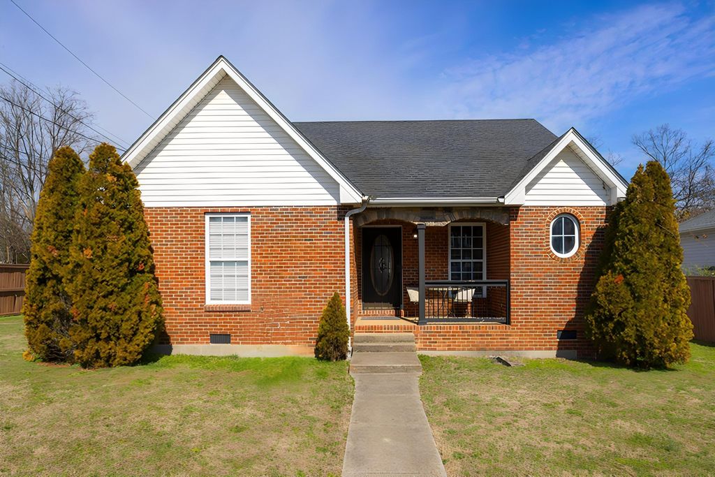 801 N DuPont Ave, N, Madison, TN 37115