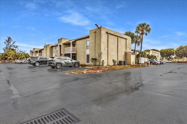 1500 N Congress Ave C31, West Palm Beach, FL 33401