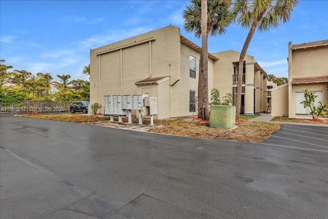 1500 N Congress Ave C31, West Palm Beach, FL 33401