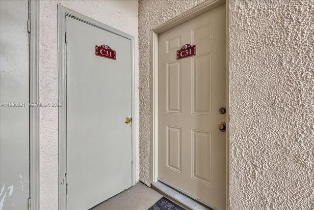 1500 N Congress Ave C31, West Palm Beach, FL 33401