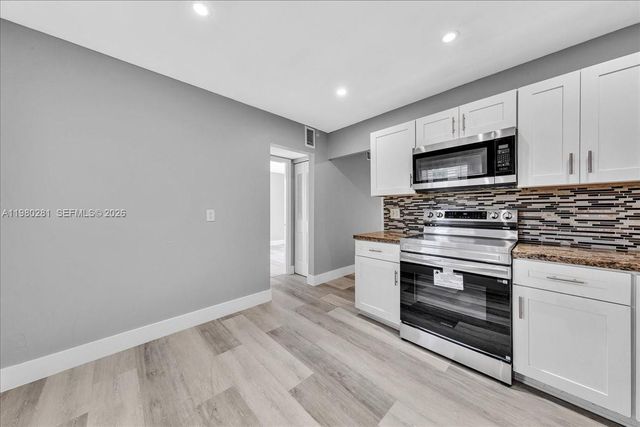 1500 N Congress Ave C31, West Palm Beach, FL 33401