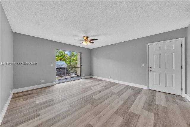 1500 N Congress Ave C31, West Palm Beach, FL 33401