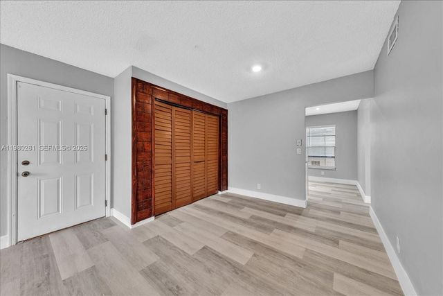 1500 N Congress Ave C31, West Palm Beach, FL 33401