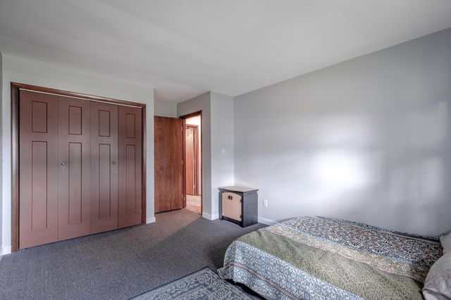 5768 Evergreen Avenue, Portage, IN 46368