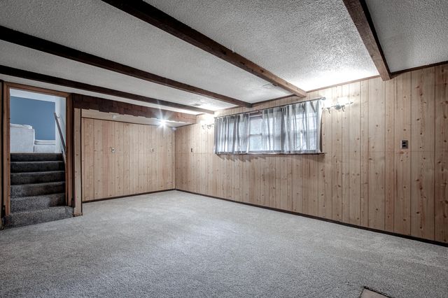5768 Evergreen Avenue, Portage, IN 46368