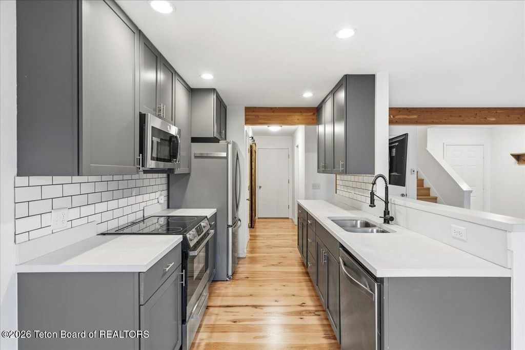 1070 ELK RUN Lane 45, Jackson, WY 83001 photo 4