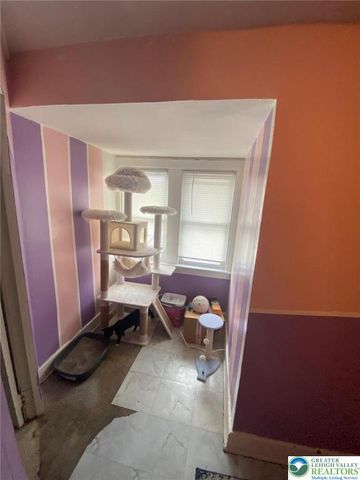 1043 Fullerton Avenue, Allentown City, PA 18102