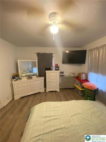 1043 Fullerton Avenue, Allentown City, PA 18102