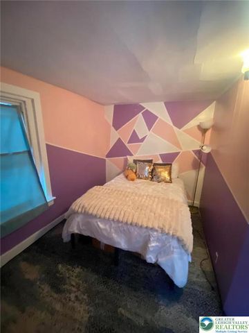 1043 Fullerton Avenue, Allentown City, PA 18102