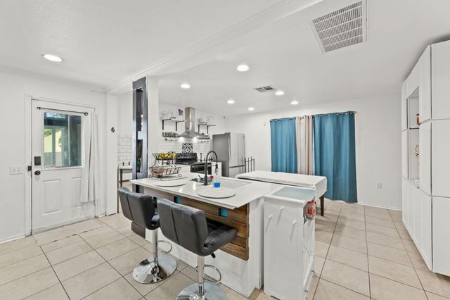 1404 Anise DR, Austin, TX 78741