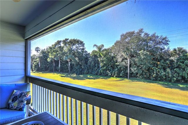 9635 Riverside Drive 4, Sebastian, FL 32958