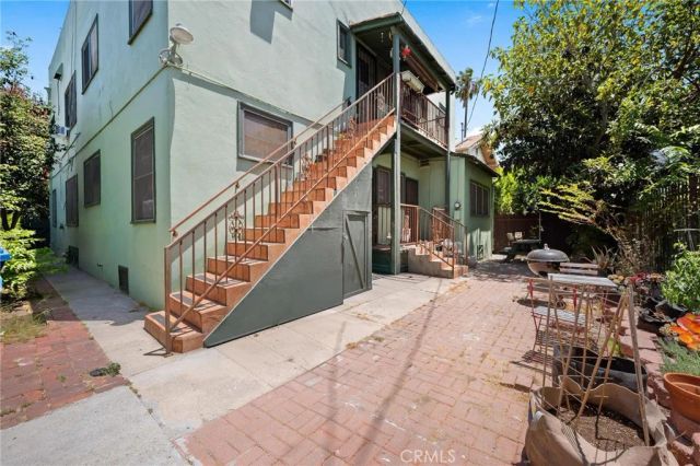 144 S Avenue 57, Los Angeles, CA 90042