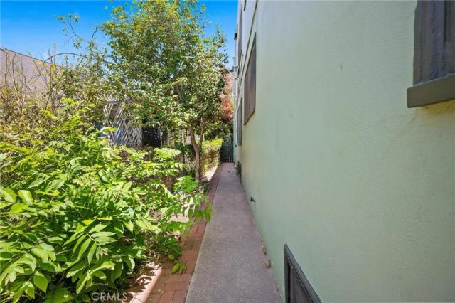 144 S Avenue 57, Los Angeles, CA 90042