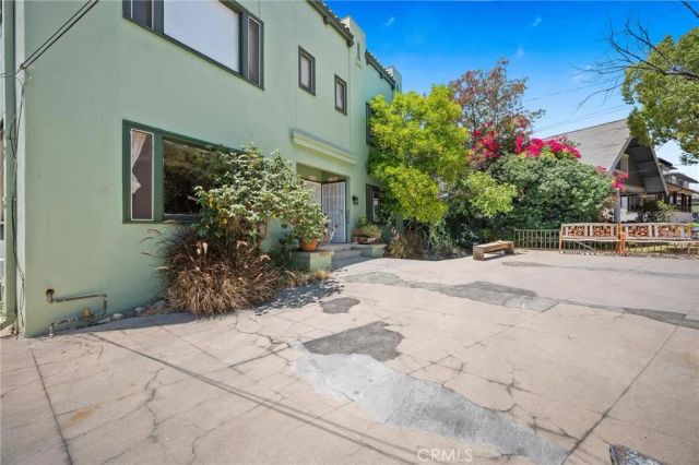 144 S Avenue 57, Los Angeles, CA 90042