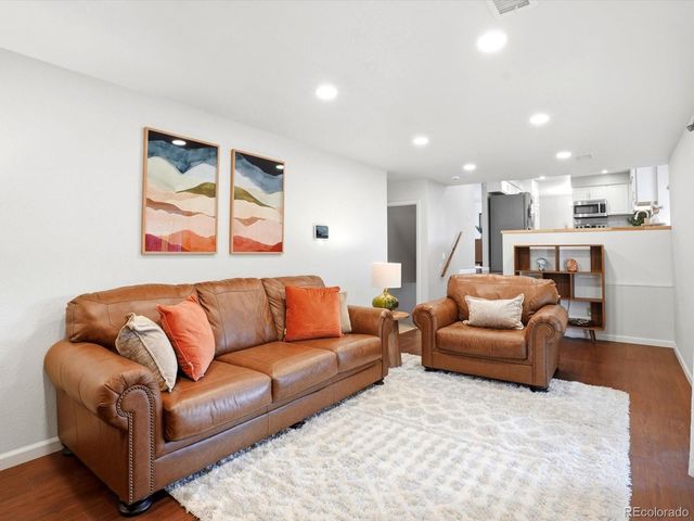 8923 W Warren Drive, Lakewood, CO 80227
