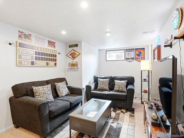 8923 W Warren Drive, Lakewood, CO 80227