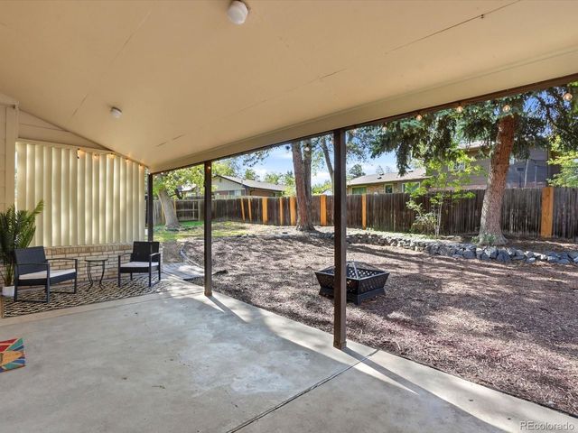 8923 W Warren Drive, Lakewood, CO 80227