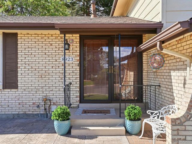 8923 W Warren Drive, Lakewood, CO 80227