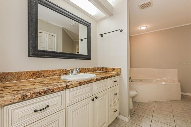 7519 FLORAL CIRCLE E, Lakeland, FL 33810