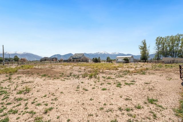 3847 W 6800 ST, Benjamin, UT 84660