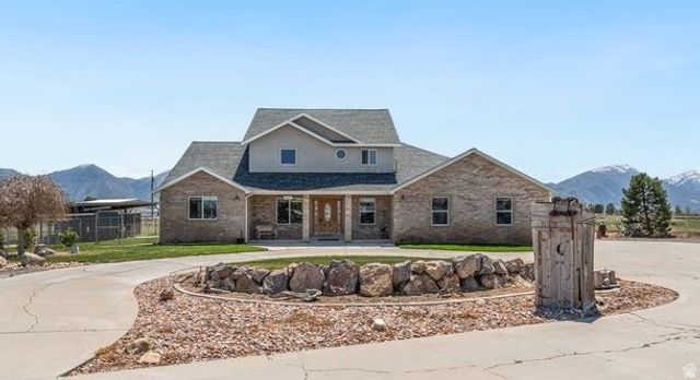 3847 W 6800 ST, Benjamin, UT 84660