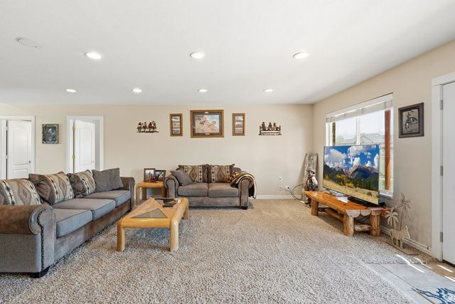 3847 W 6800 ST, Benjamin, UT 84660