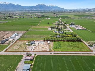 3847 W 6800 ST, Benjamin, UT 84660