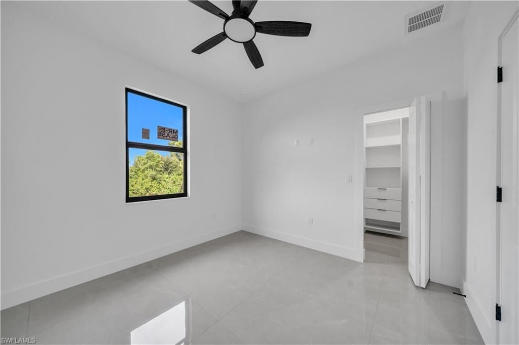 Image 18 of property listing at 3215 NW 5th AVE, Cape Coral, FL 33993
