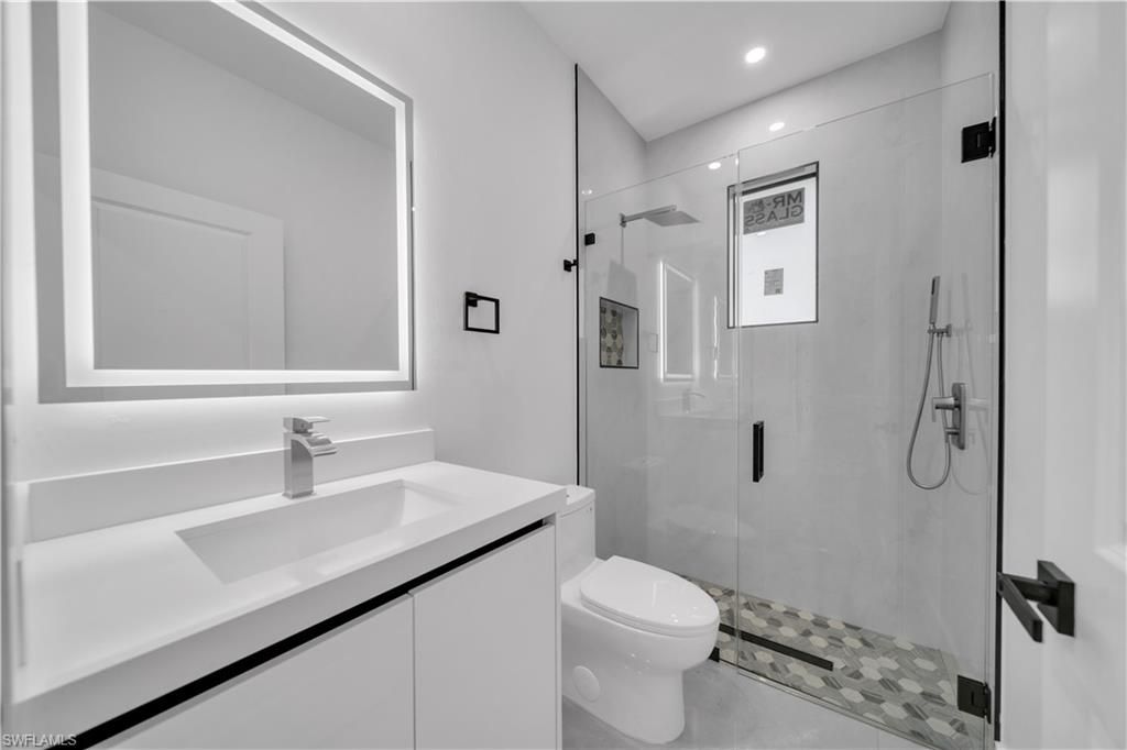 Image 22 of property listing at 3215 NW 5th AVE, Cape Coral, FL 33993