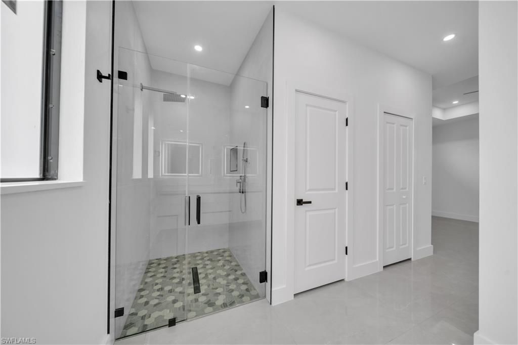 Image 29 of property listing at 3215 NW 5th AVE, Cape Coral, FL 33993