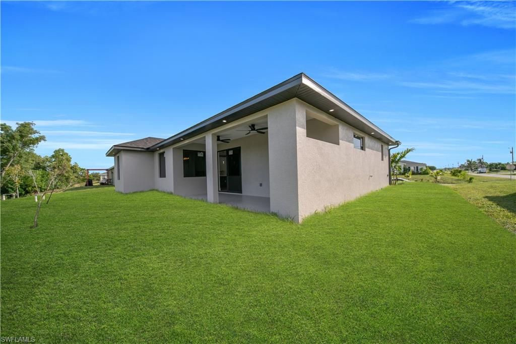 Image 36 of property listing at 3215 NW 5th AVE, Cape Coral, FL 33993