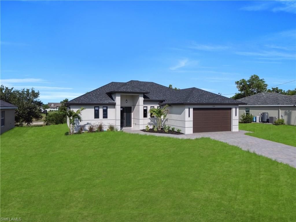Image 4 of property listing at 3215 NW 5th AVE, Cape Coral, FL 33993