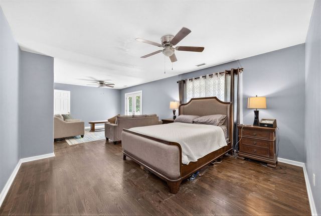 307 Laurel Cir, Crossville, TN 38555