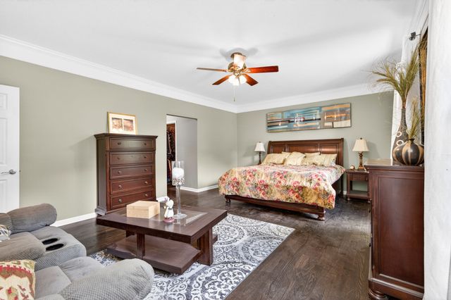 307 Laurel Cir, Crossville, TN 38555