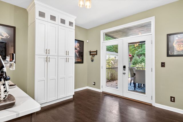 307 Laurel Cir, Crossville, TN 38555
