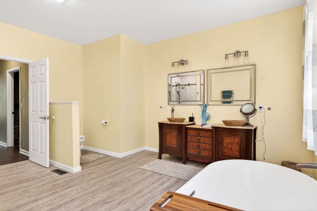 307 Laurel Cir, Crossville, TN 38555