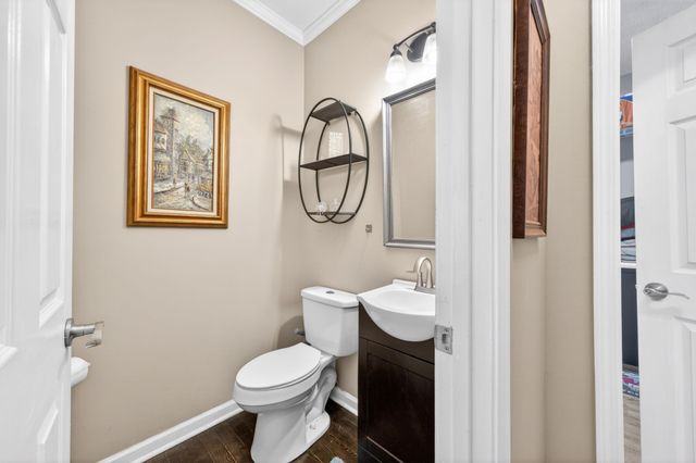 307 Laurel Cir, Crossville, TN 38555