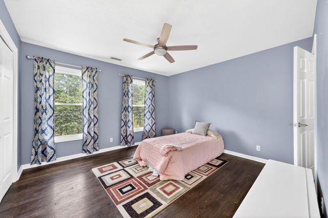 307 Laurel Cir, Crossville, TN 38555