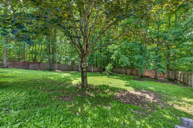 307 Laurel Cir, Crossville, TN 38555