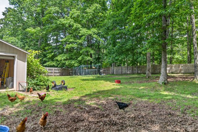 307 Laurel Cir, Crossville, TN 38555