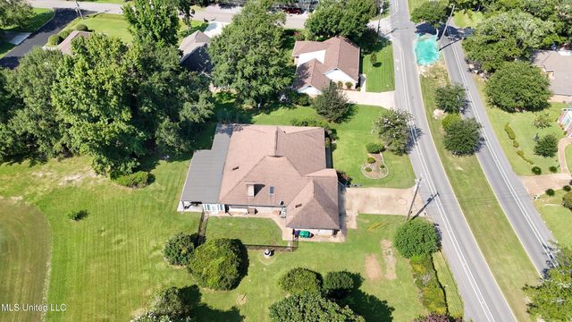 74617 N Diamondhead Drive, Diamondhead, MS 39525