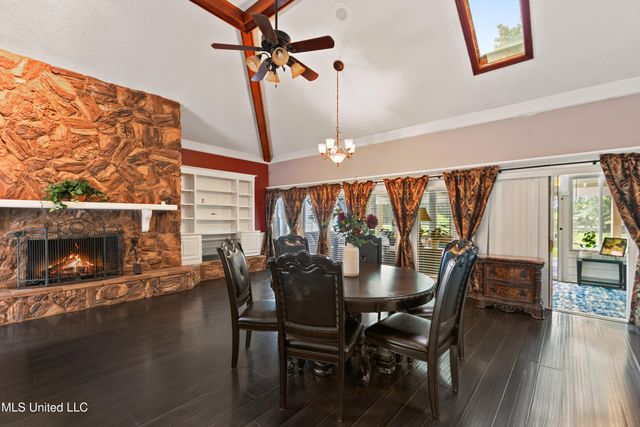 74617 N Diamondhead Drive, Diamondhead, MS 39525