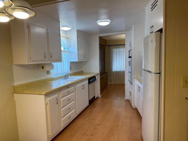 328 Waikiki Cir, Union City, CA 94587