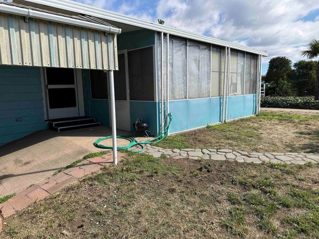 328 Waikiki Cir, Union City, CA 94587